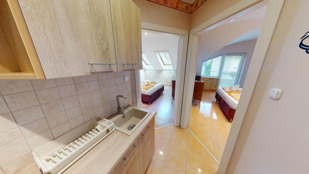 Cristian Apartman Hajduszoboszlo Luaran gambar